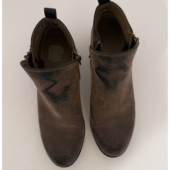 JESSICA CLINE Dani Dusty Brown Casual Ankle Boots Womens Size 8M - Picture 1 of 16